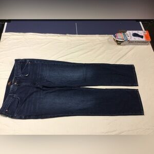 Tommy Bahama Dark Blue Men's Jeans EUC 40”W x 32”L